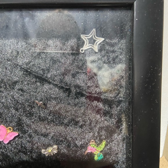 Handmade Jewelry Art Shadow Box. Flowers and Nature - Picture 5 of 8